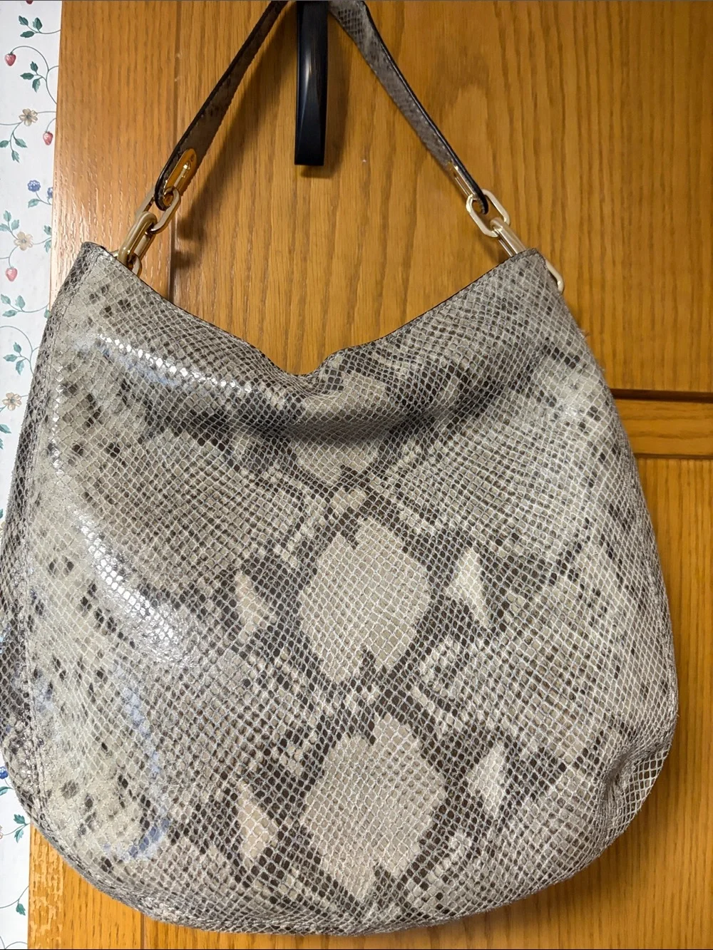 Michael Kors Fulton Neutral Snake-Print Hobo Bag GUC